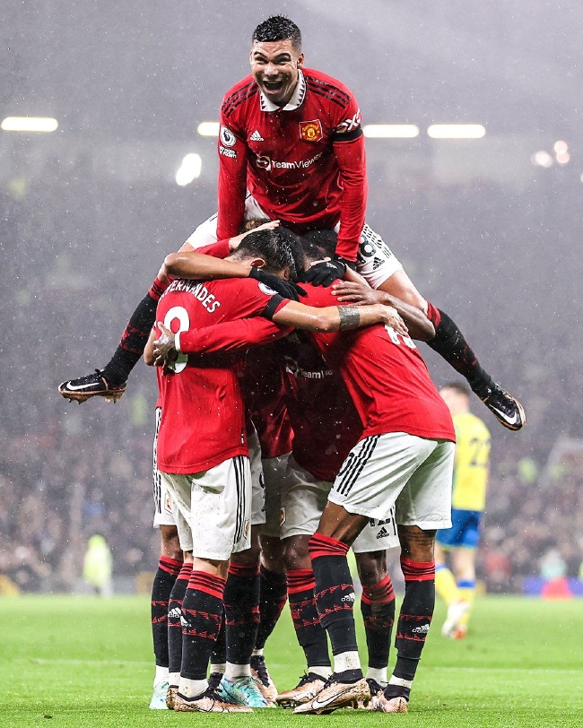 也在场下为 也在场下为